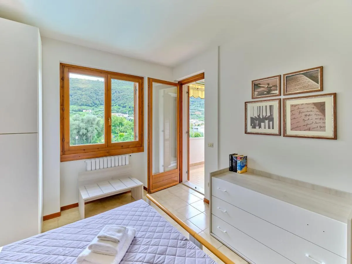 Апартаменты Apartmentsgarda - Residenza Mantegna