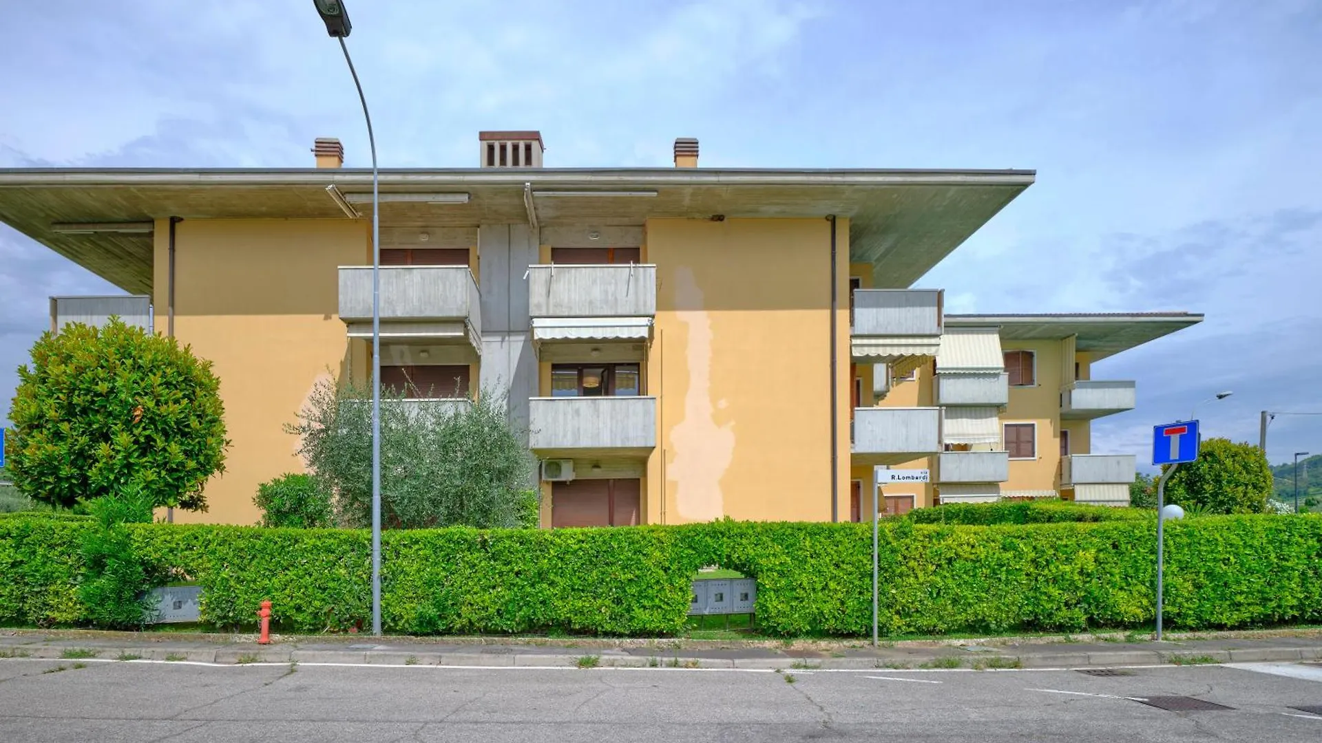 Апартаменты Apartmentsgarda - Residenza Mantegna