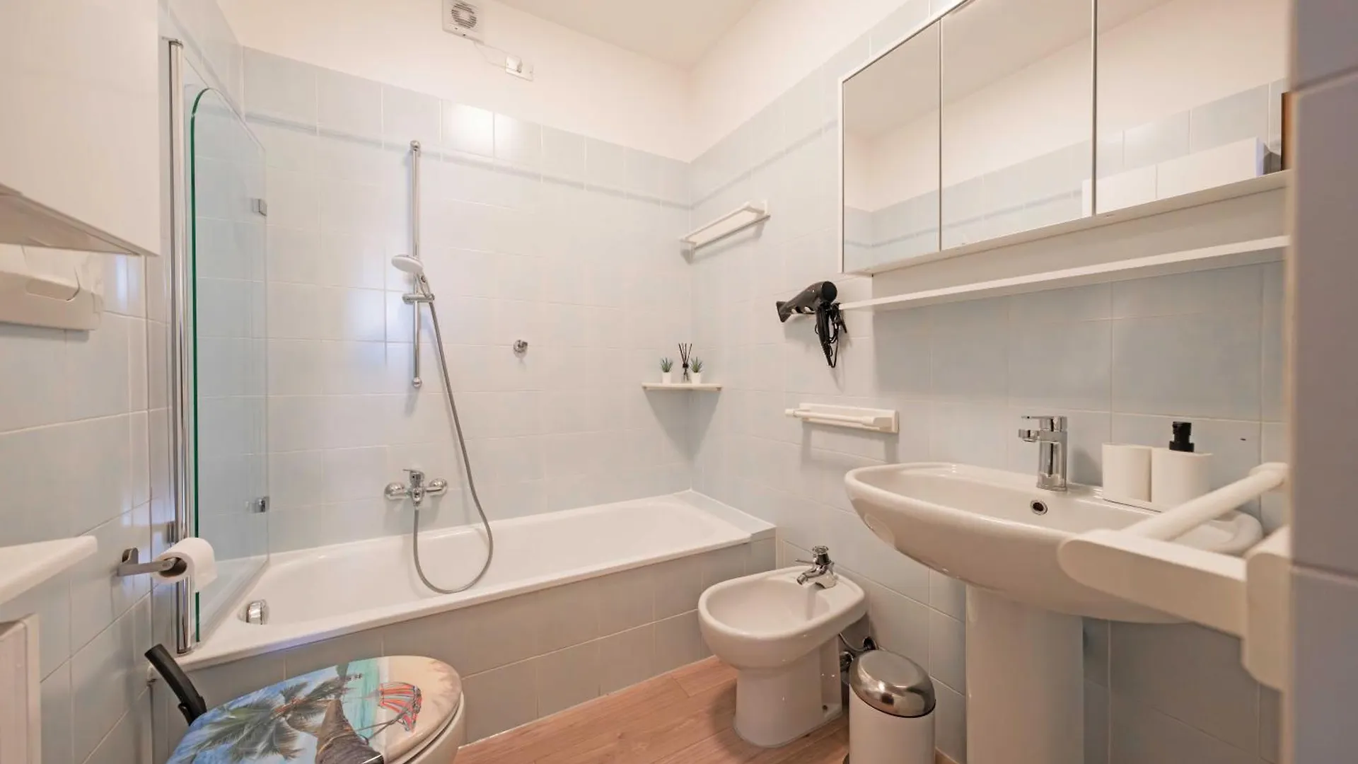 Apartmentsgarda - Residenza Mantegna Италия