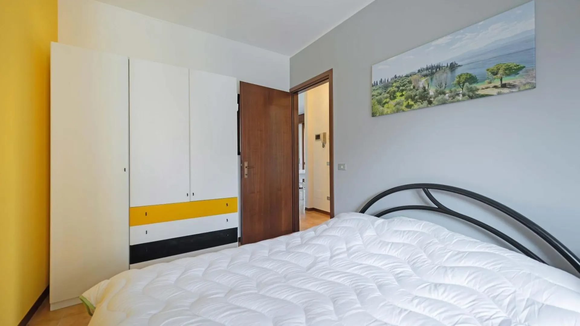 Apartmentsgarda - Residenza Mantegna Гарда