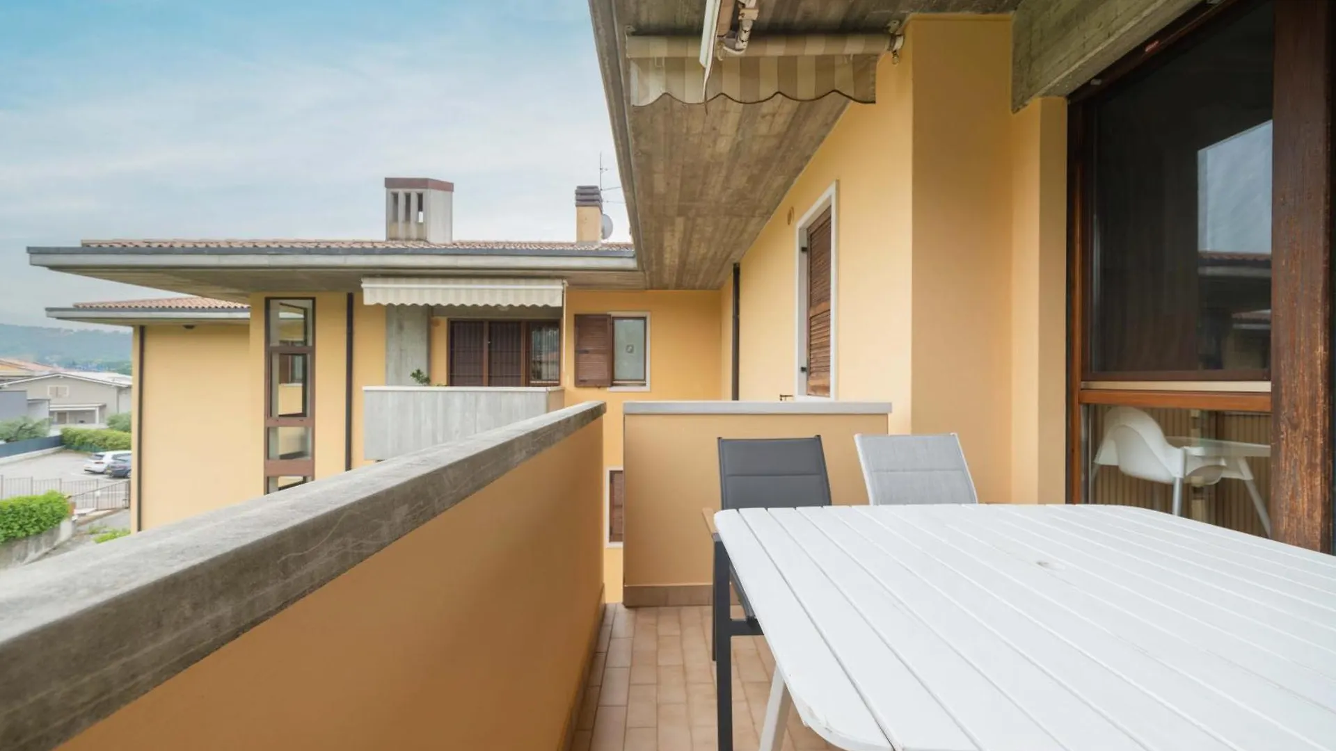 Apartmentsgarda - Residenza Mantegna Апартаменты Гарда